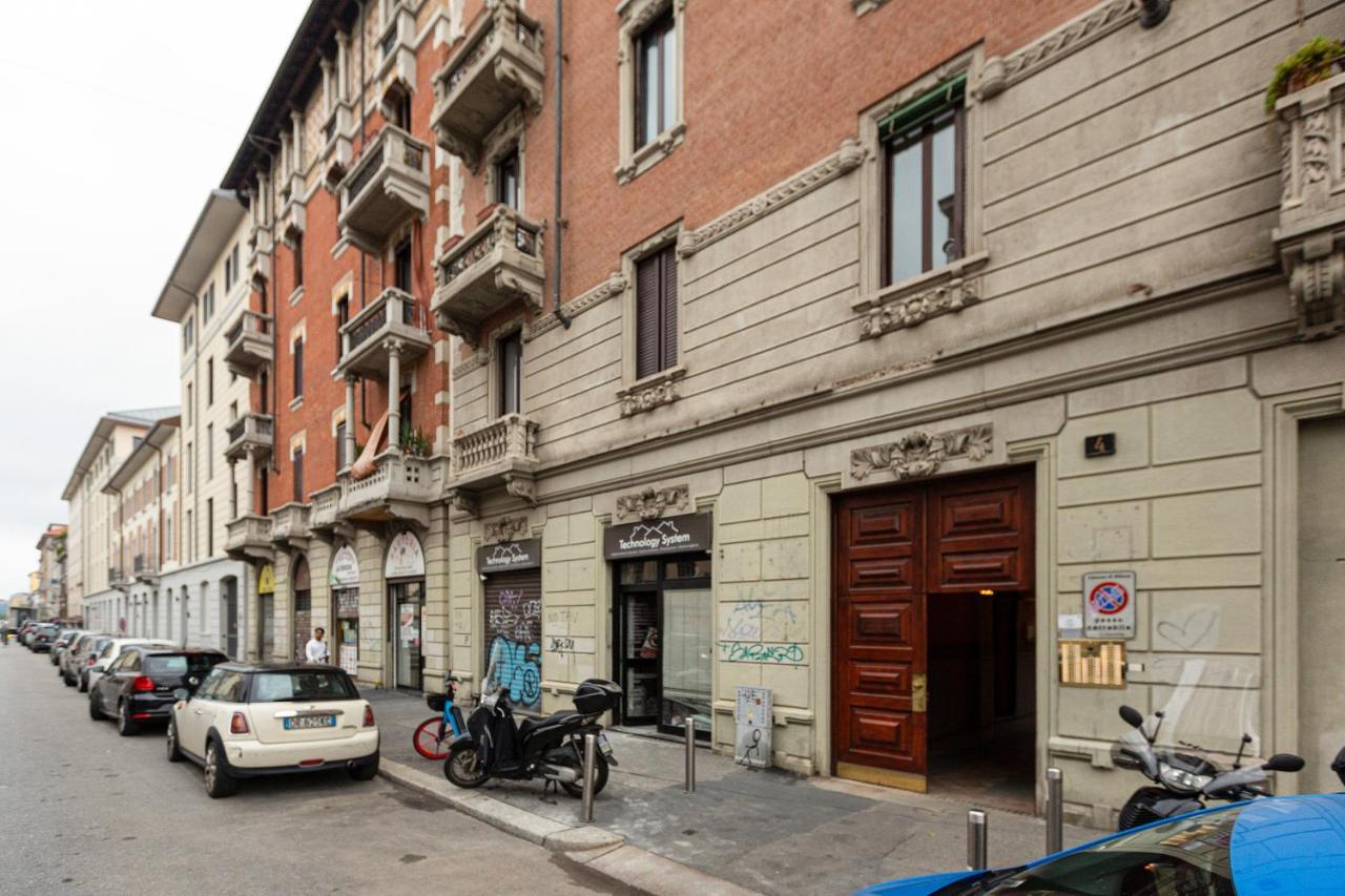 Cosy And Quiet Apartment In Milano ภายนอก รูปภาพ