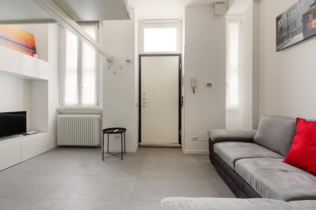 Cosy And Quiet Apartment In Milano ภายนอก รูปภาพ